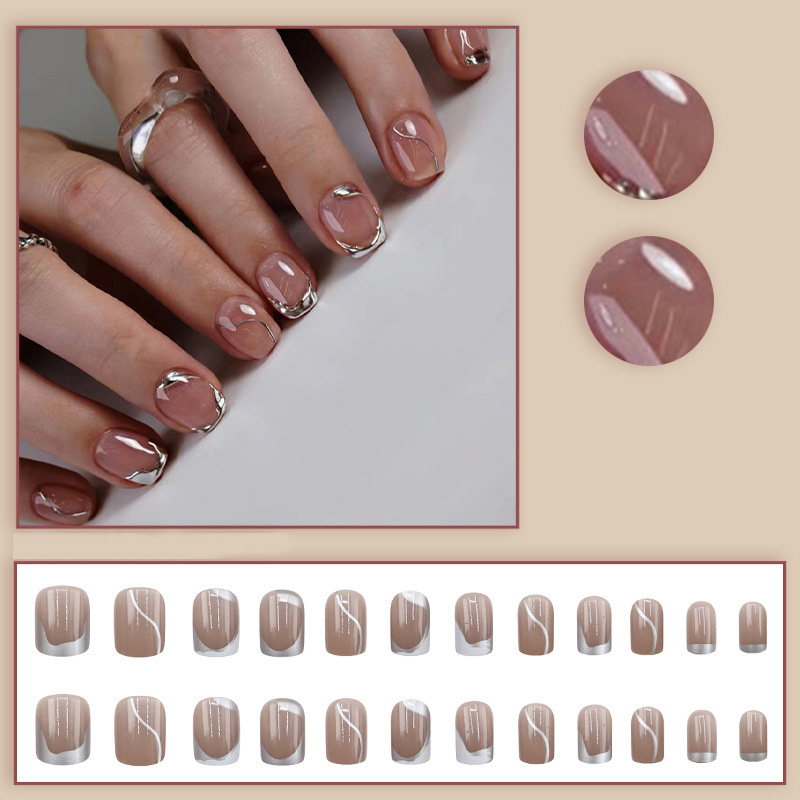 Korte nepnagels voor dames en  - Nail Art Overlay recensie en prijs