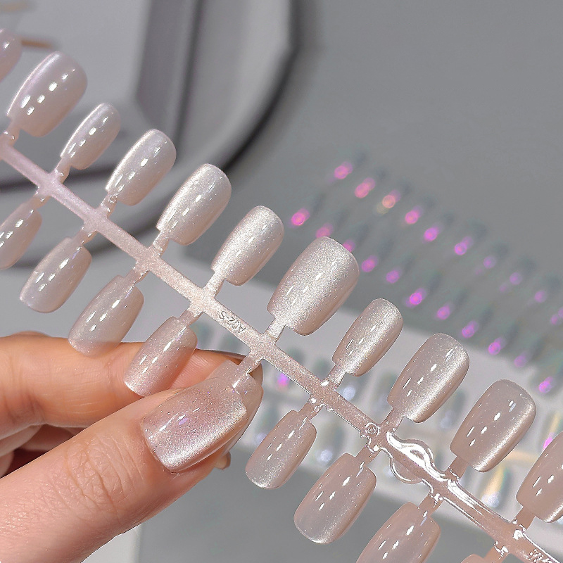 30 Stuks Korte Pers Op Nagels  - Nail Art Full Cat Eye recensie en prijs