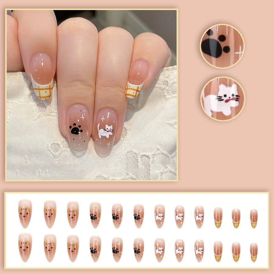 Korte medium nepnagels voor vr - Press On Nail Set recensie en prijs