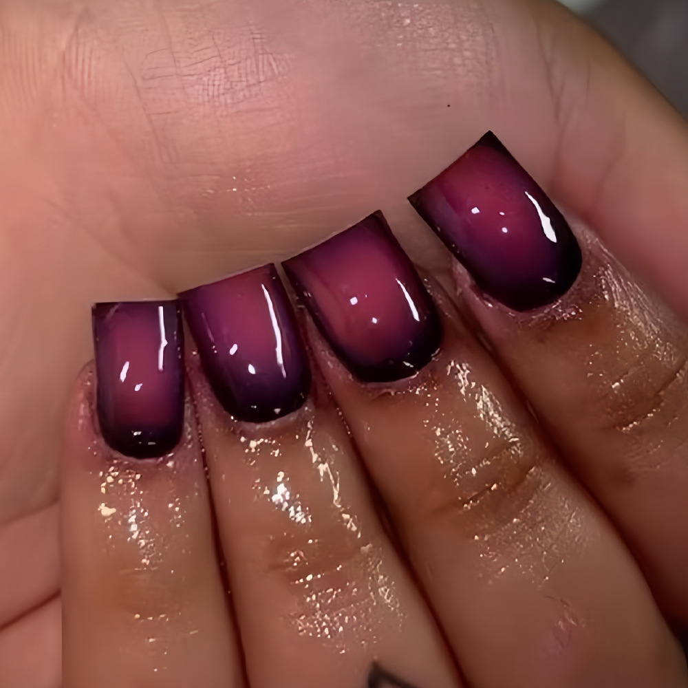 Korte vierkante nepnagels voor - Press On Nail Set recensie en prijs